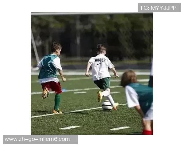 足球的英语是什么你知道吗让我们一起探索这项全球运动的语言魅力